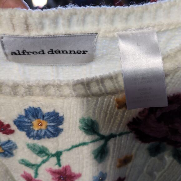 Vintage Alfred Dunner Sweater Womens L White Floral Embroidered Cottage Knit - Picture 5 of 8